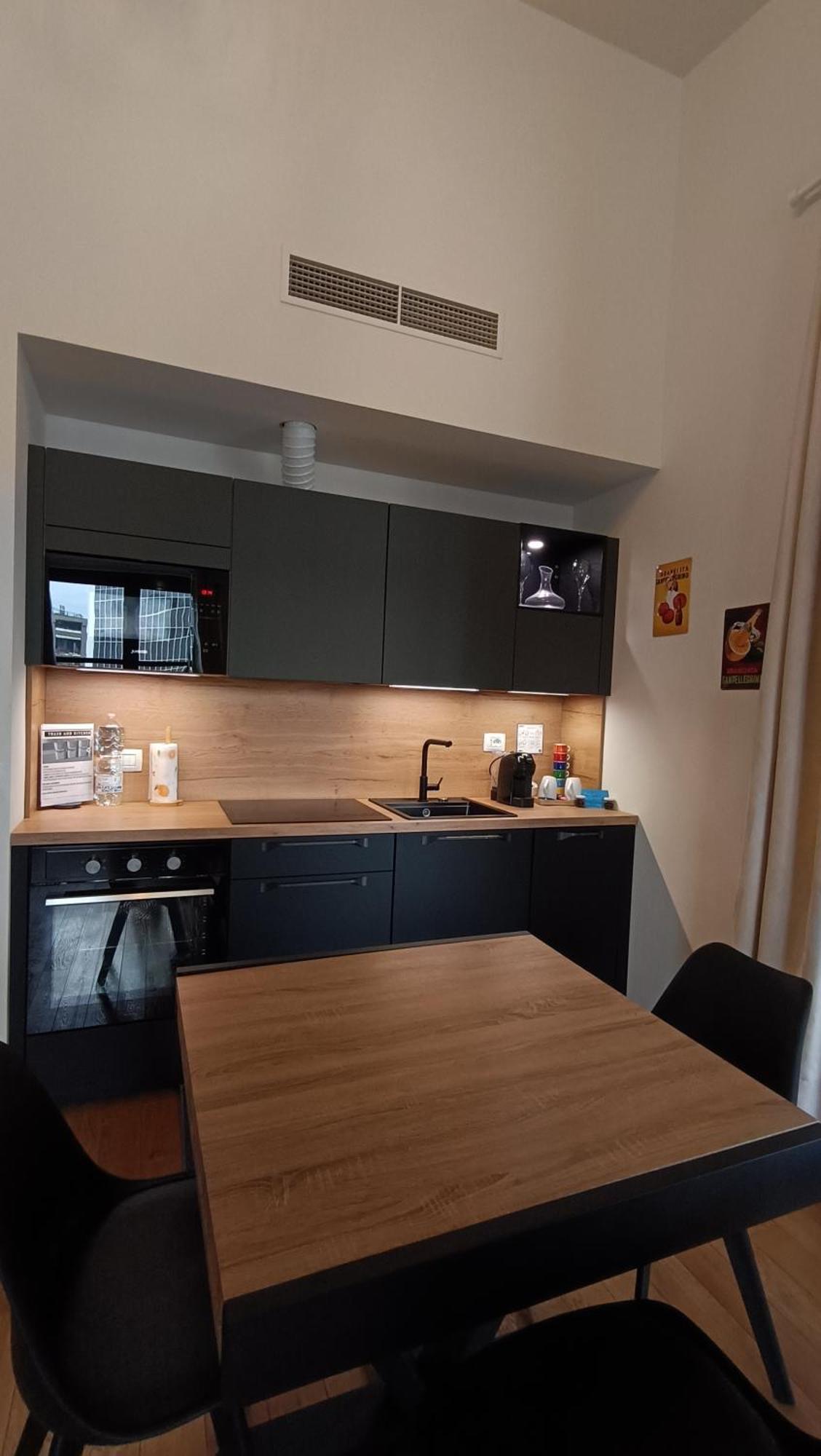 Apartmán Nuovo Loft Con Terrazzo M2 Ieo Humanitas Bocconi Navigli Milán Exteriér fotografie